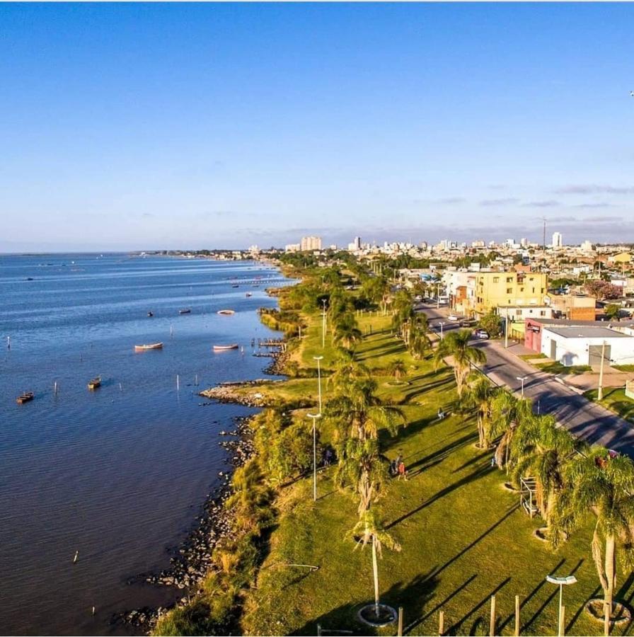Casa Excelente Localizacao! * Rio Grande (Rio Grande do Sul)